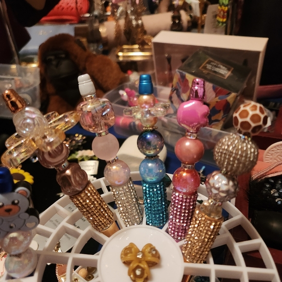 Come LIVE with me! Auction Sunday 330 pm est - Picture 4 of 17